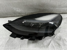 Laden Sie das Bild in den Galerie-Viewer, Frontscheinwerfer Tesla 3 1514952-00-D Links Scheinwerfer Headlight