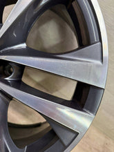 Load image into Gallery viewer, 1x Alufelge 18 Zoll 403006881R Renault Espace V Rim Wheel FEL5159818423qm