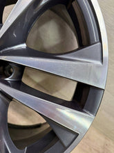 Laden Sie das Bild in den Galerie-Viewer, 1x Alufelge 18 Zoll 403006881R Renault Espace V Rim Wheel FEL5159818423qm