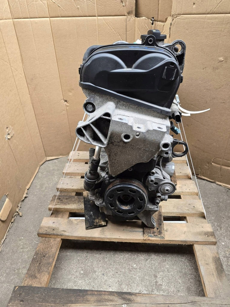 Motor Seat Skoda VW CPVA 1.4 TSI 122PS 90kW 103TKm 2013 Benzin Engine Unkomplett