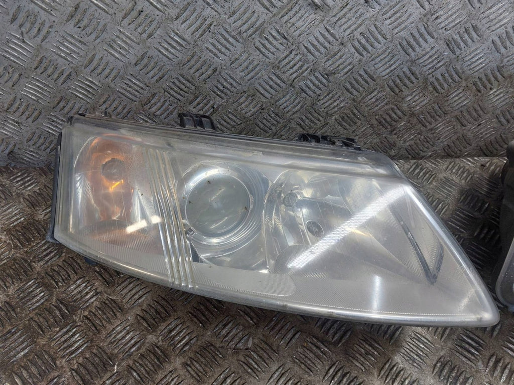 Frontscheinwerfer Saab 9-3 Ein Satz Scheinwerfer Headlight SCH5044609523ys