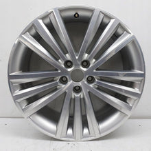 Load image into Gallery viewer, 1x Alufelge 19 Zoll 565601025B Skoda Kodiaq Rim Wheel FEL4762226292ly