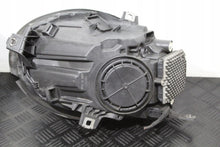 Laden Sie das Bild in den Galerie-Viewer, Frontscheinwerfer Mini F56 7401607 7401608 Ein Satz Scheinwerfer Headlight SCH7543563420ju