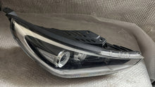 Load image into Gallery viewer, Frontscheinwerfer Hyundai I30 HYUI3017 LED Rechts Scheinwerfer Headlight SCH1230514408yo