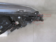 Load image into Gallery viewer, Frontscheinwerfer Toyota Yaris LED Links Scheinwerfer Headlight SCH7289704436aw