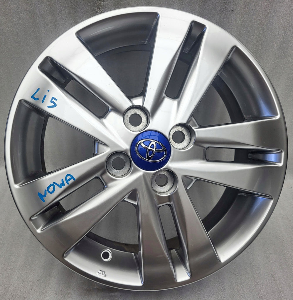 1x Alufelge 15 Zoll 5.0" 4x100 45ET Glanz Silber PZ474-10672-Z Toyota Iq FEL3358172211qx