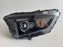 Load image into Gallery viewer, Frontscheinwerfer Hyundai Bayon 92102QQ500 Rechts Scheinwerfer Headlight
