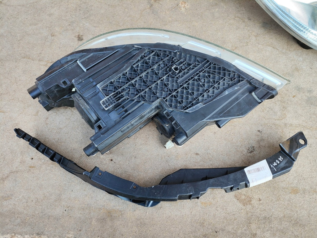 Frontscheinwerfer Skoda Octavia I 1Z1941015F 1Z1941016F Ein Satz Headlight SCH7154181073gd