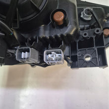 Laden Sie das Bild in den Galerie-Viewer, Frontscheinwerfer Mitsubishi Asx Links Scheinwerfer Headlight