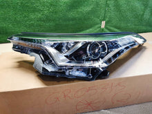 Laden Sie das Bild in den Galerie-Viewer, Frontscheinwerfer Toyota Chr C-Hr 81170-F4031 LED Links Scheinwerfer Headlight SCH1618332850ag