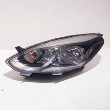 Laden Sie das Bild in den Galerie-Viewer, Frontscheinwerfer Ford Fiesta H1BB-13W030-AE Halogen Links Headlight