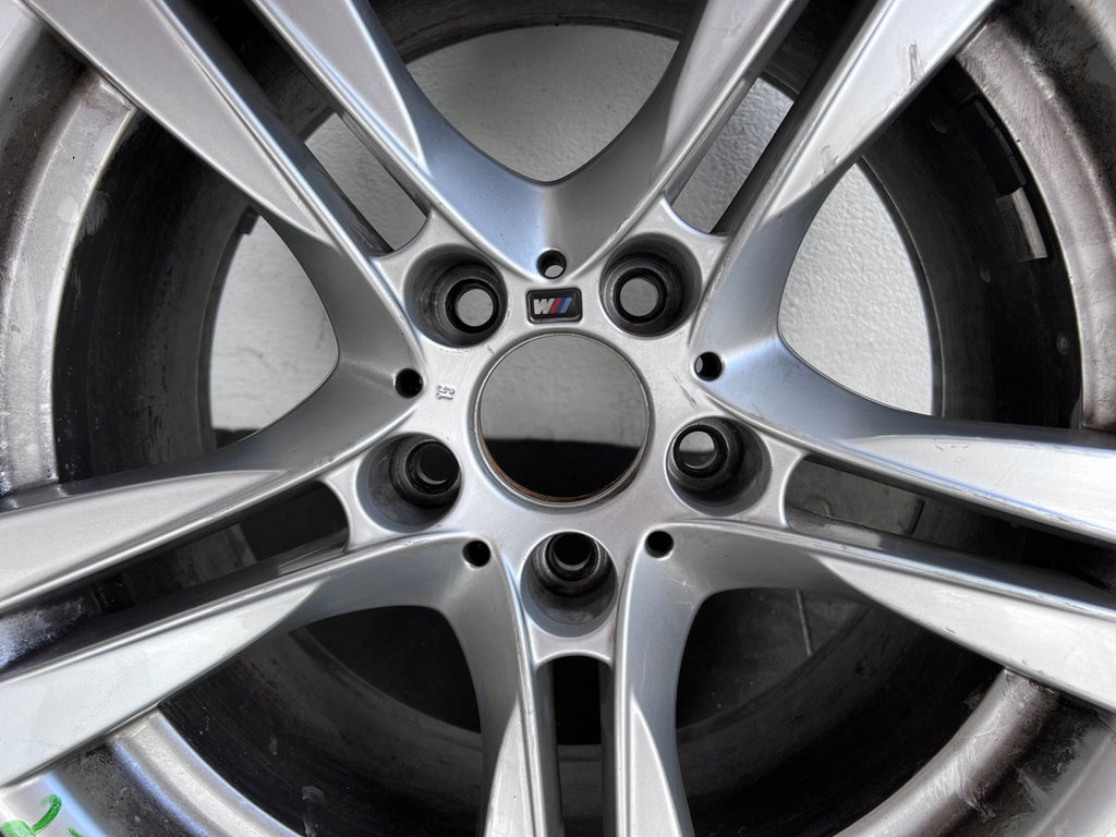 1x Alufelge 18 Zoll 9.0" 5x120 41ET Glanz Silber 7842637 BMW X1 E84 Rim Wheel FEL7898746057cs