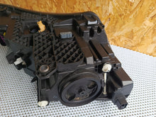 Laden Sie das Bild in den Galerie-Viewer, Frontscheinwerfer Skoda Superb III 3V1941015B Bi-Xenon Links Headlight