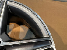 Load image into Gallery viewer, 1x Alufelge 18 Zoll 8.5&quot; 5x112 49ET A2054011200 Mercedes-Benz W205 Rim Wheel