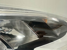Laden Sie das Bild in den Galerie-Viewer, Frontscheinwerfer Ford Fiesta I LED Rechts Scheinwerfer Headlight SCH1628803325hi