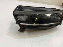 Laden Sie das Bild in den Galerie-Viewer, Frontscheinwerfer Skoda Octavia IV 030111823100 5E4941015 Links Headlight SCH4935312545oq