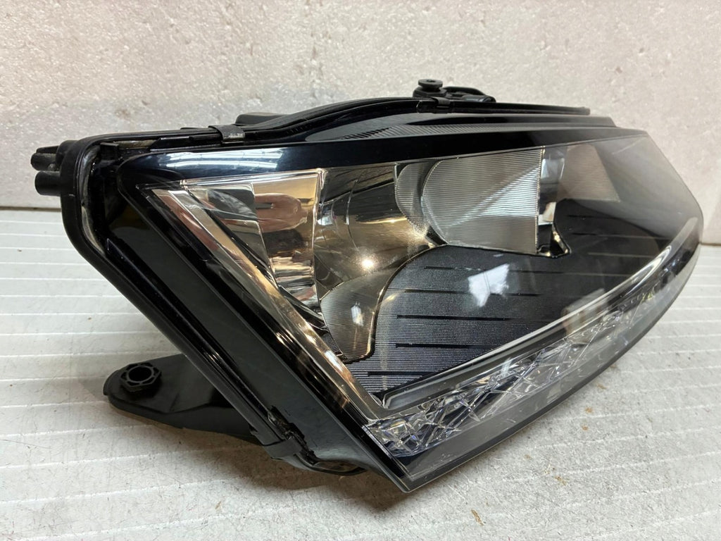 Frontscheinwerfer Skoda Fabia III 6V1941016 Rechts Scheinwerfer Headlight SCH9280378644ir