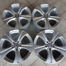 4x Alufelge 18 Zoll 8.0
