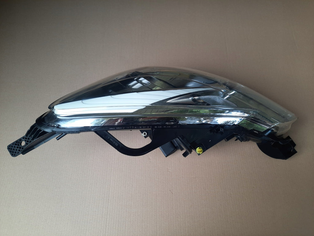 Frontscheinwerfer Citroën C3 II 9673814980 Links Scheinwerfer Headlight