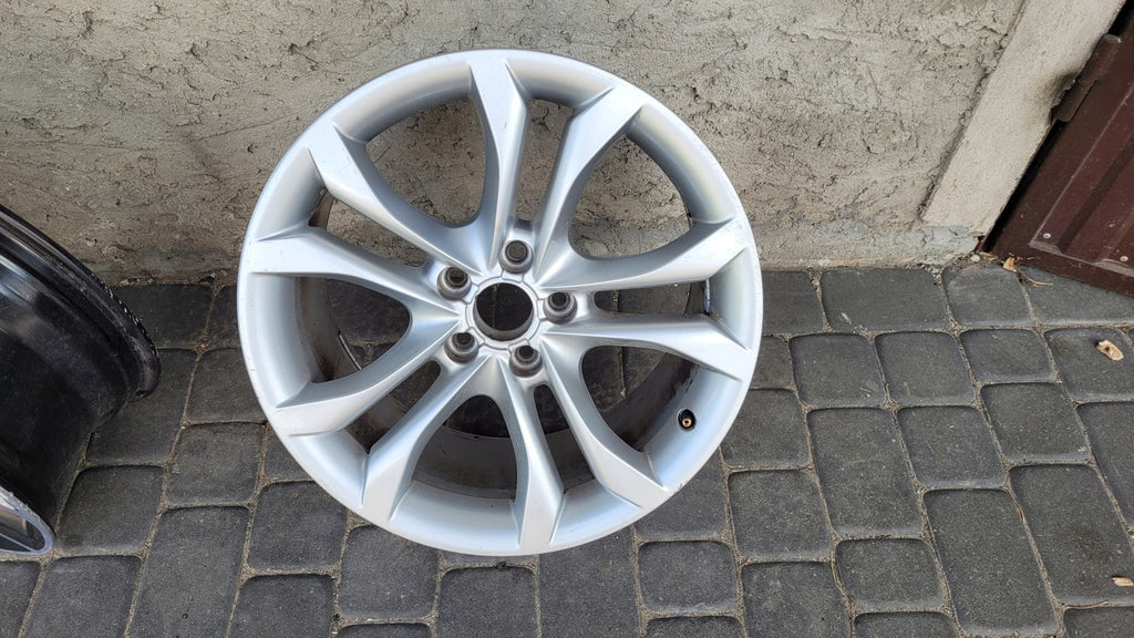 1x Alufelge 18 Zoll 8.0" 5x112 52ET 8J0601025S Audi Tt Rim Wheel