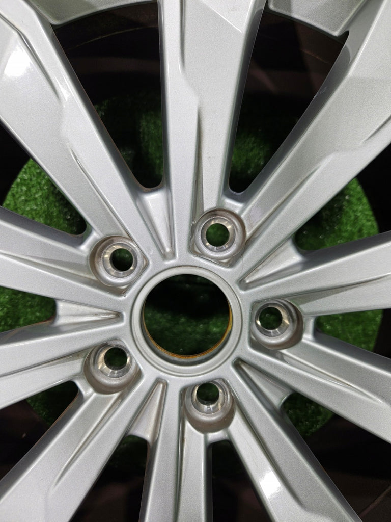 1x Alufelge 17 Zoll 7.0" 5x112 2GA601025A VW T-Roc Troc Rim Wheel FEL9309275589io