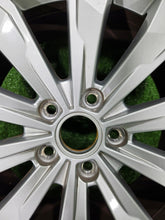 Load image into Gallery viewer, 1x Alufelge 17 Zoll 7.0" 5x112 2GA601025A VW T-Roc Troc Rim Wheel FEL9309275589io