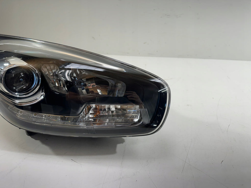 Frontscheinwerfer Kia Carens I Xenon Rechts Scheinwerfer Headlight SCH2973564712zq