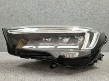 Laden Sie das Bild in den Galerie-Viewer, Frontscheinwerfer Opel Crossland X 39153431 LED Links Scheinwerfer Headlight SCH6542380560au