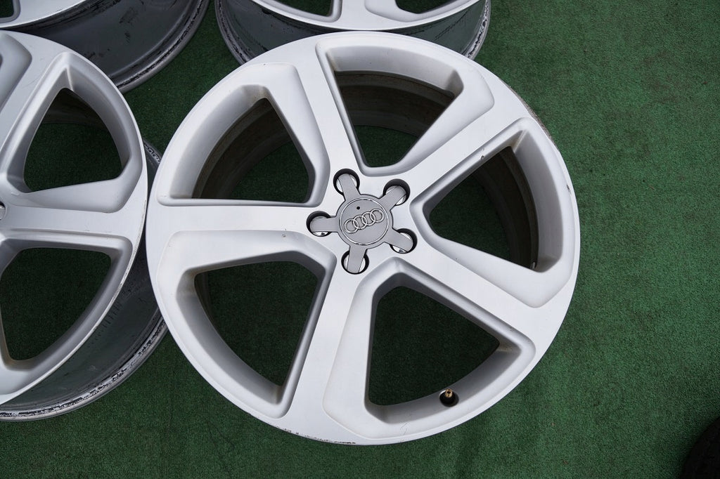 4x Alufelge 20 Zoll 8.5" 5x112 33ET Glanz Silber 8R0601025CJ Audi Q5 Rim Wheel FEL1000419251az