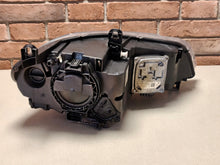 Laden Sie das Bild in den Galerie-Viewer, Frontscheinwerfer BMW X5 E70 7221895 Xenon Links Scheinwerfer Headlight SCH1413717299pn
