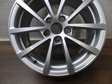 Load image into Gallery viewer, 1x Alufelge 17 Zoll 7.5&quot; 5x112 36ET Glanz Silber 4K0601025 Audi A6 C8 Rim Wheel