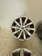 Load image into Gallery viewer, 4x Alufelge 19 Zoll 8.5" 5x130 59ET Glanz Silber 7P6601025 VW Touareg 7p6 FEL6584351896wb