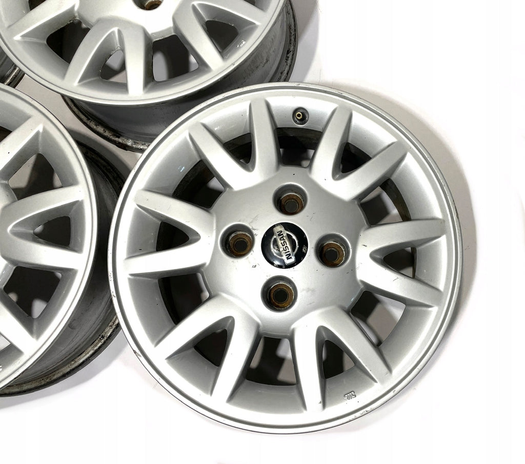 4x Alufelge 15 Zoll 6.0" 4x114.3 45ET Glanz Silber Nissan Primera P11 Almera