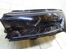 Laden Sie das Bild in den Galerie-Viewer, Frontscheinwerfer Skoda Enyaq 5LB941015A Links Scheinwerfer Headlight SCH1964210161zm