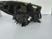 Laden Sie das Bild in den Galerie-Viewer, Frontscheinwerfer Mercedes-Benz Vito W447 A4479067700 Links Headlight