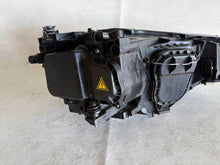 Load image into Gallery viewer, Frontscheinwerfer VW Golf Sportsvan 517941033 Xenon Links Scheinwerfer Headlight SCH9015882046zg