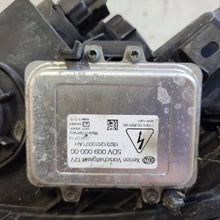 Load image into Gallery viewer, Frontscheinwerfer Kia Sportage 921023U310 Rechts Scheinwerfer Headlight SCH1657597092mr