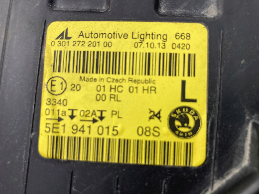 Frontscheinwerfer Skoda Octavia III 5E1941015 Links Scheinwerfer Headlight SCH9371019586eh