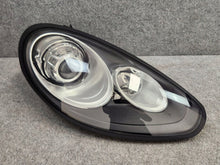 Laden Sie das Bild in den Galerie-Viewer, Frontscheinwerfer Porsche Panamera 970 970631056 Xenon Rechts Headlight SCH2726530842fo