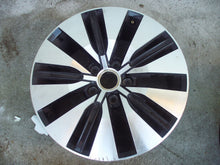 Load image into Gallery viewer, 1x Alufelge 18 Zoll 8.0" 5x120 50ET Glanz Schwarz 7LA601025D VW T6 Rim Wheel FEL7613874853yf