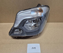 Laden Sie das Bild in den Galerie-Viewer, Frontscheinwerfer Mercedes-Benz Sprinter Links Scheinwerfer Headlight SCH7315147176iu