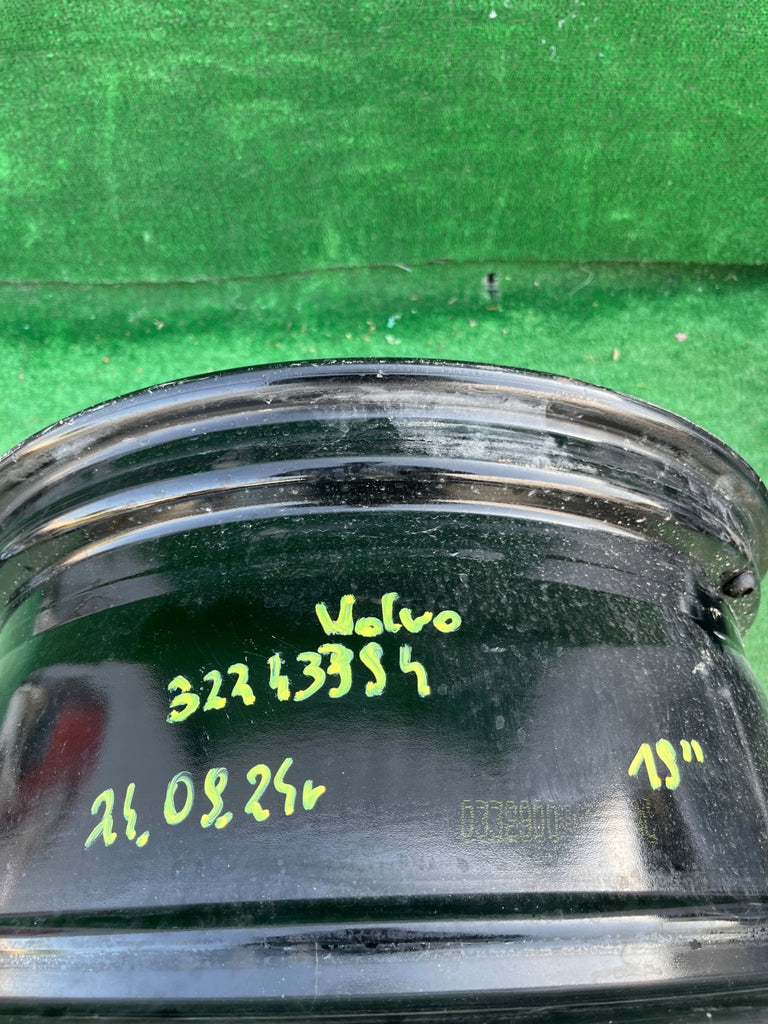 1x Alufelge 19 Zoll 8.5" 5x108 47ET Glanz Schwarz 32243394 Volvo S90 V90 FEL4549225074st