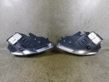 Load image into Gallery viewer, Frontscheinwerfer VW Passat 3C0941754G 3C0941753 Xenon Ein Satz Headlight SCH2773588363wq