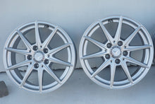 Load image into Gallery viewer, 4x Alufelge 16 Zoll 6.5" 5x112 44ET Glanz Silber A1774011100 Mercedes-Benz W177 FEL8822746871up