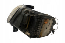 Laden Sie das Bild in den Galerie-Viewer, Frontscheinwerfer VW Passat 3C0941751G 89312650 Links Scheinwerfer Headlight SCH6570777426hx