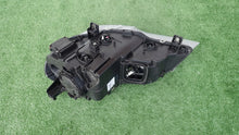 Load image into Gallery viewer, Frontscheinwerfer BMW X5 E70 7221696 Rechts Scheinwerfer Headlight SCH9022675576st
