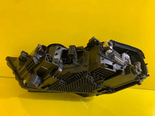 Laden Sie das Bild in den Galerie-Viewer, Frontscheinwerfer Audi Q7 4M0941040C Laser Rechts Scheinwerfer Headlight SCH8411798997il
