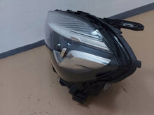 Laden Sie das Bild in den Galerie-Viewer, Frontscheinwerfer Mercedes-Benz W176 A1769068900 LED Links Headlight SCH2961282173jd
