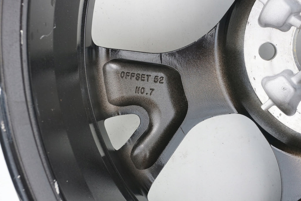 1x Alufelge 18 Zoll 7.5" 5x114.3 52ET Glanz Schwarz 52910-J9800 Hyundai Kona