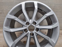 Load image into Gallery viewer, 1x Alufelge 18 Zoll 8.0&quot; 5x112 40ET 8W0601025H Audi A4 Rim Wheel